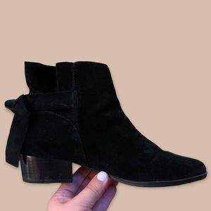 Women’s Suede Aerosoles Boots Black Size 8